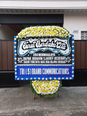 Papan Bunga Duka di Semparu